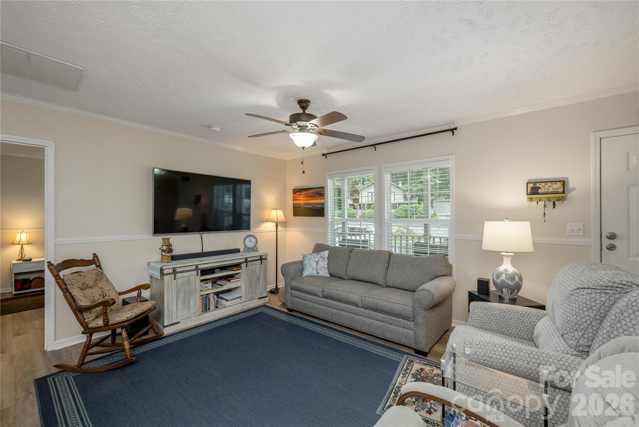 32 Beechwood Lakes Drive Property Photo 1