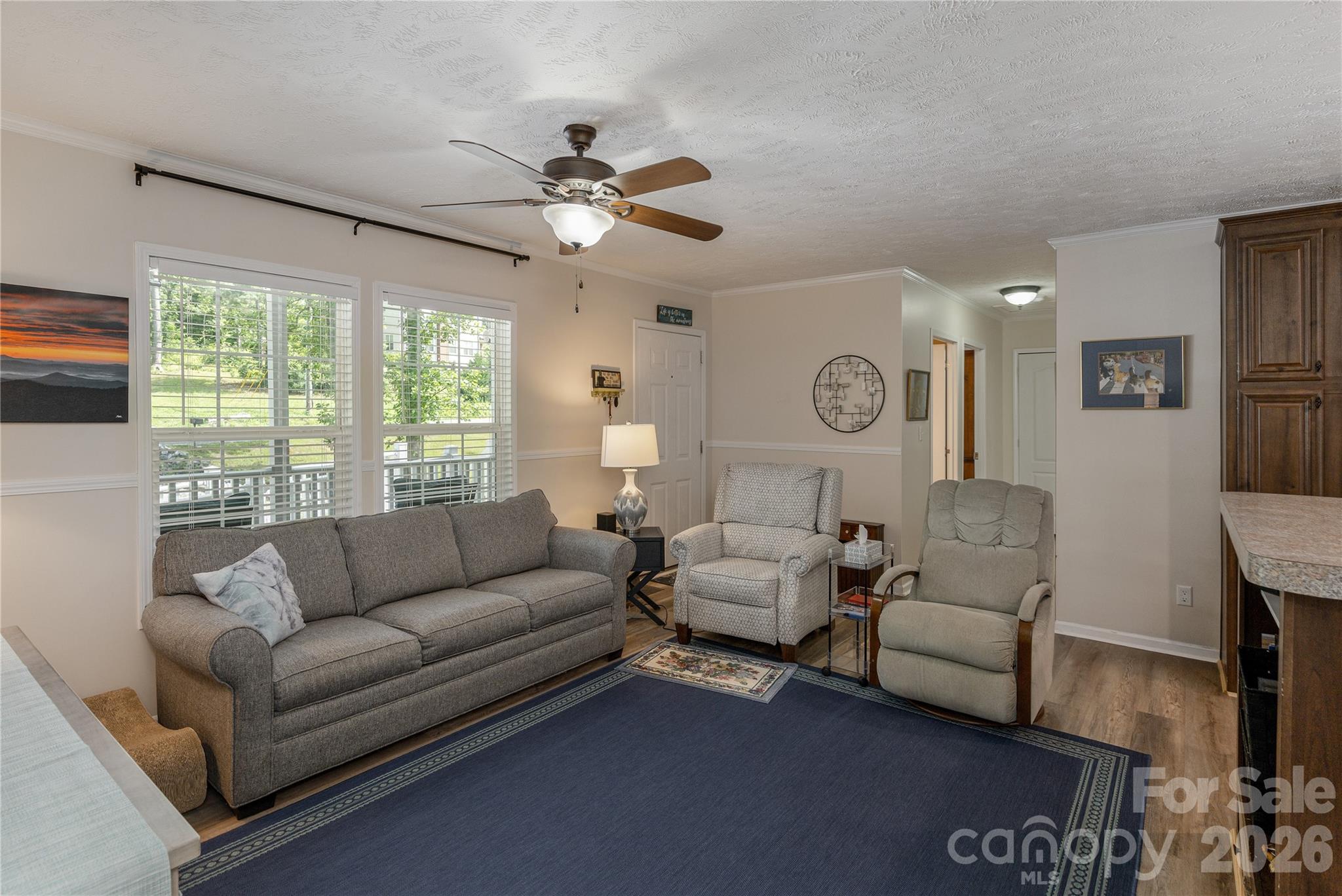 32 Beechwood Lakes Drive Property Photo 2