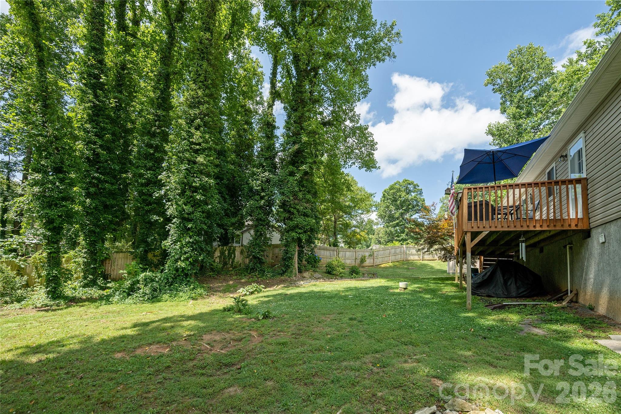 32 Beechwood Lakes Drive Property Photo 16
