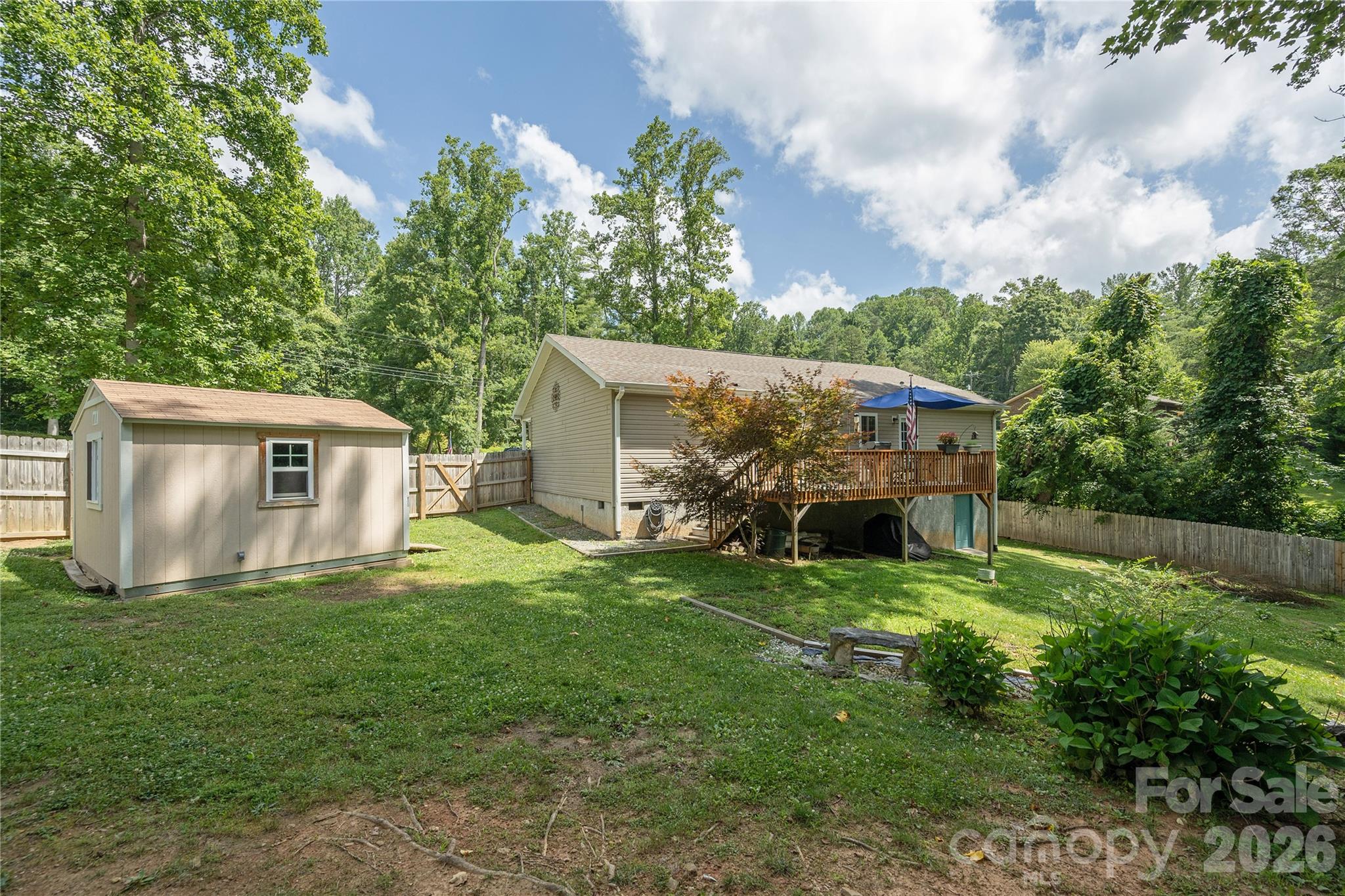 32 Beechwood Lakes Drive Property Photo 17