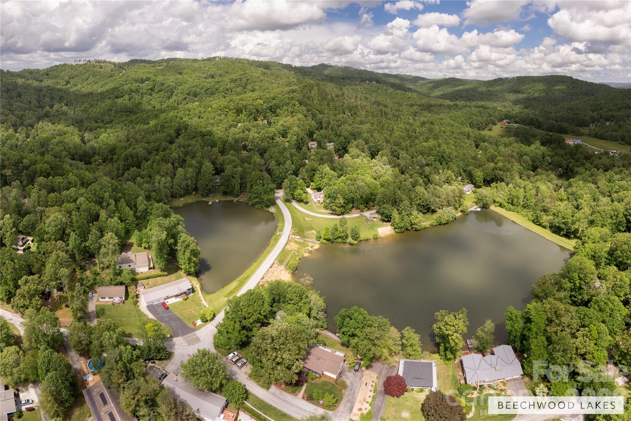 32 Beechwood Lakes Drive Property Photo 23