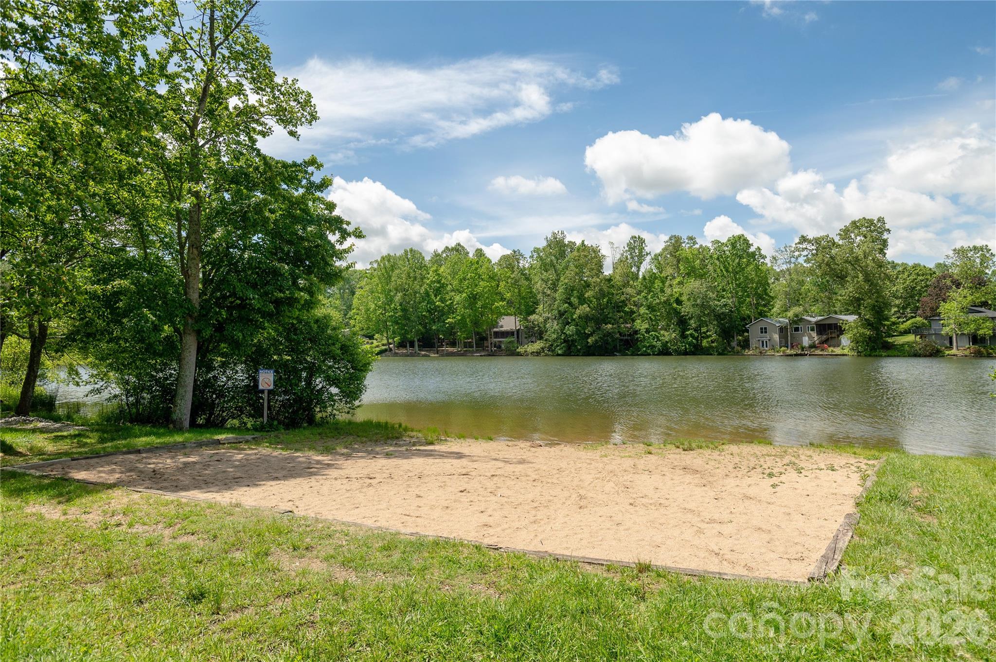 32 Beechwood Lakes Drive Property Photo 25