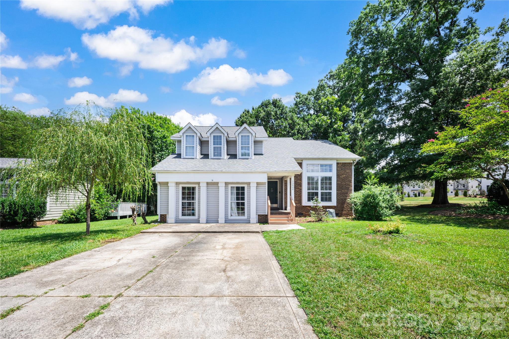 13000 Greycrest Drive Property Photo 1