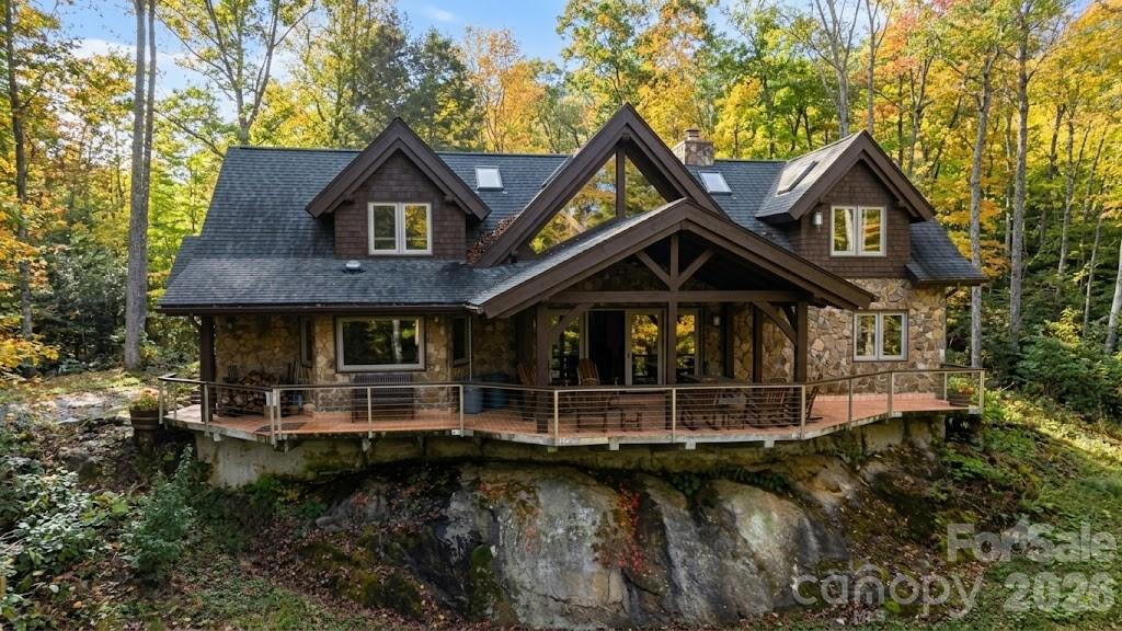 165 Winding Trail Property Photo 2