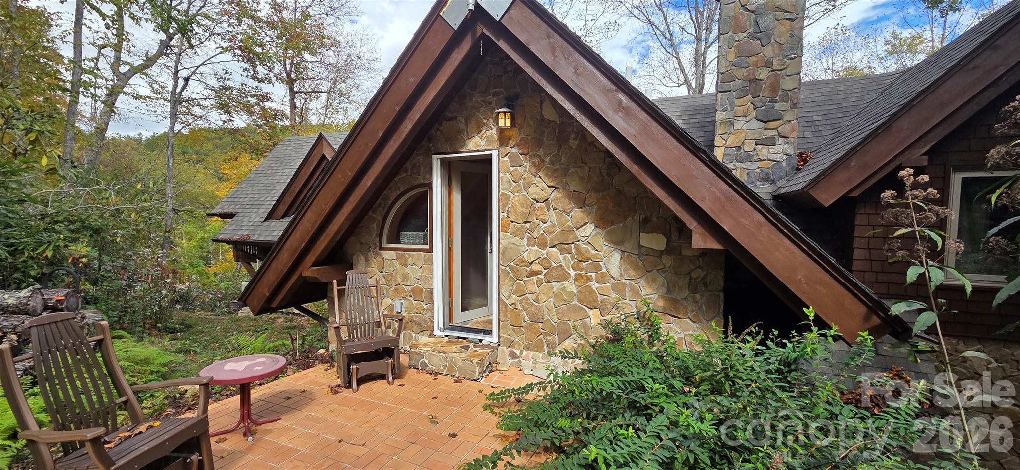 165 Winding Trail Property Photo 22