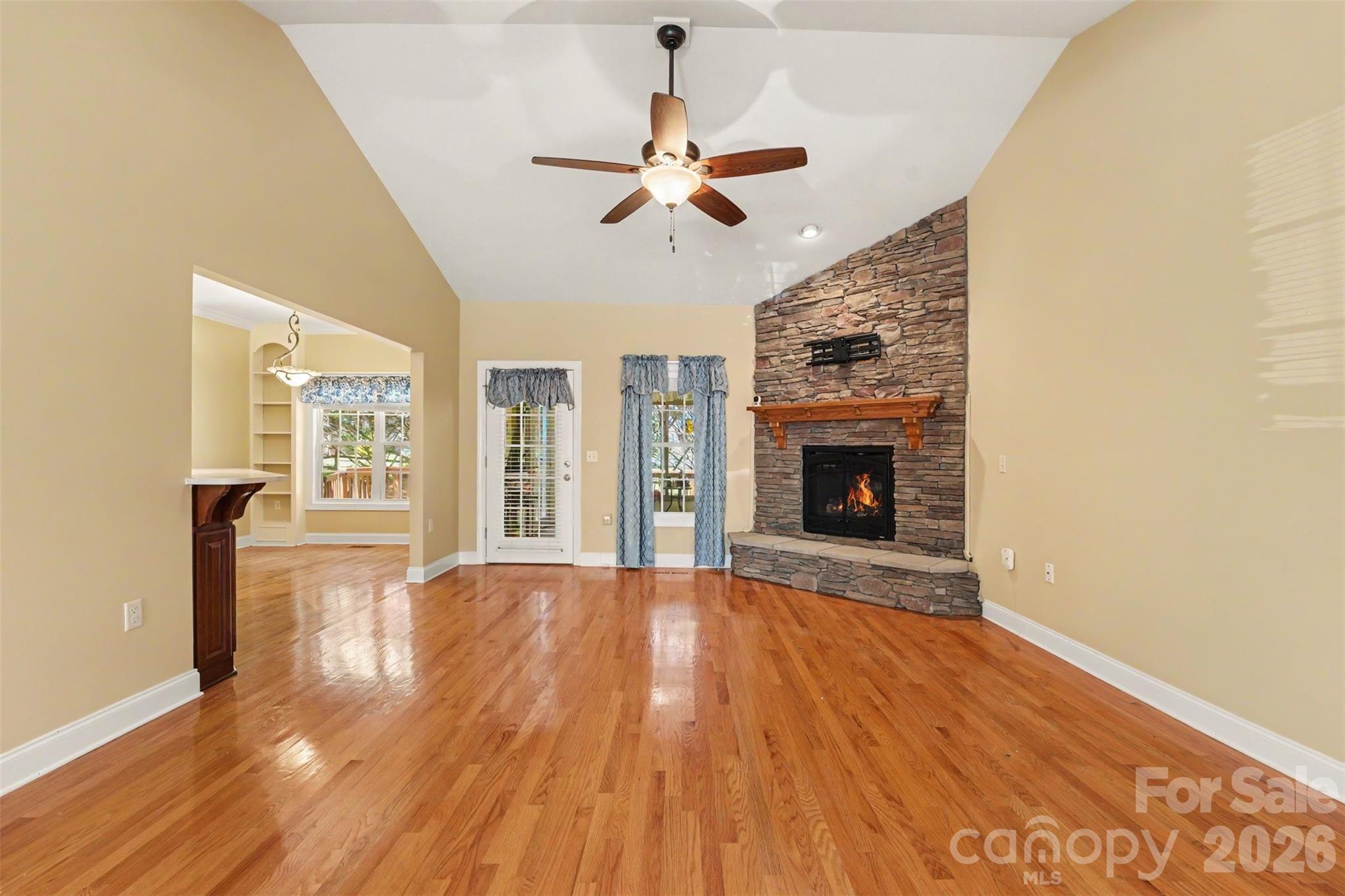 3563 Wandering Lane 33 Property Photo 11