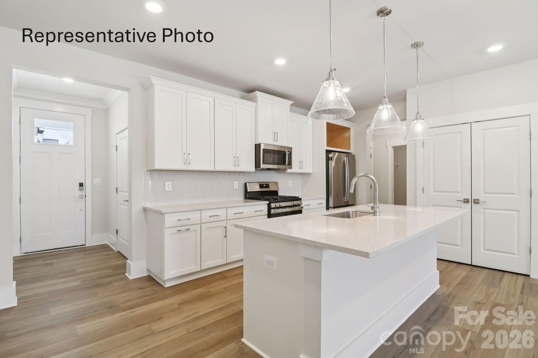 1433 Twin Leaf Road Property Photo 6