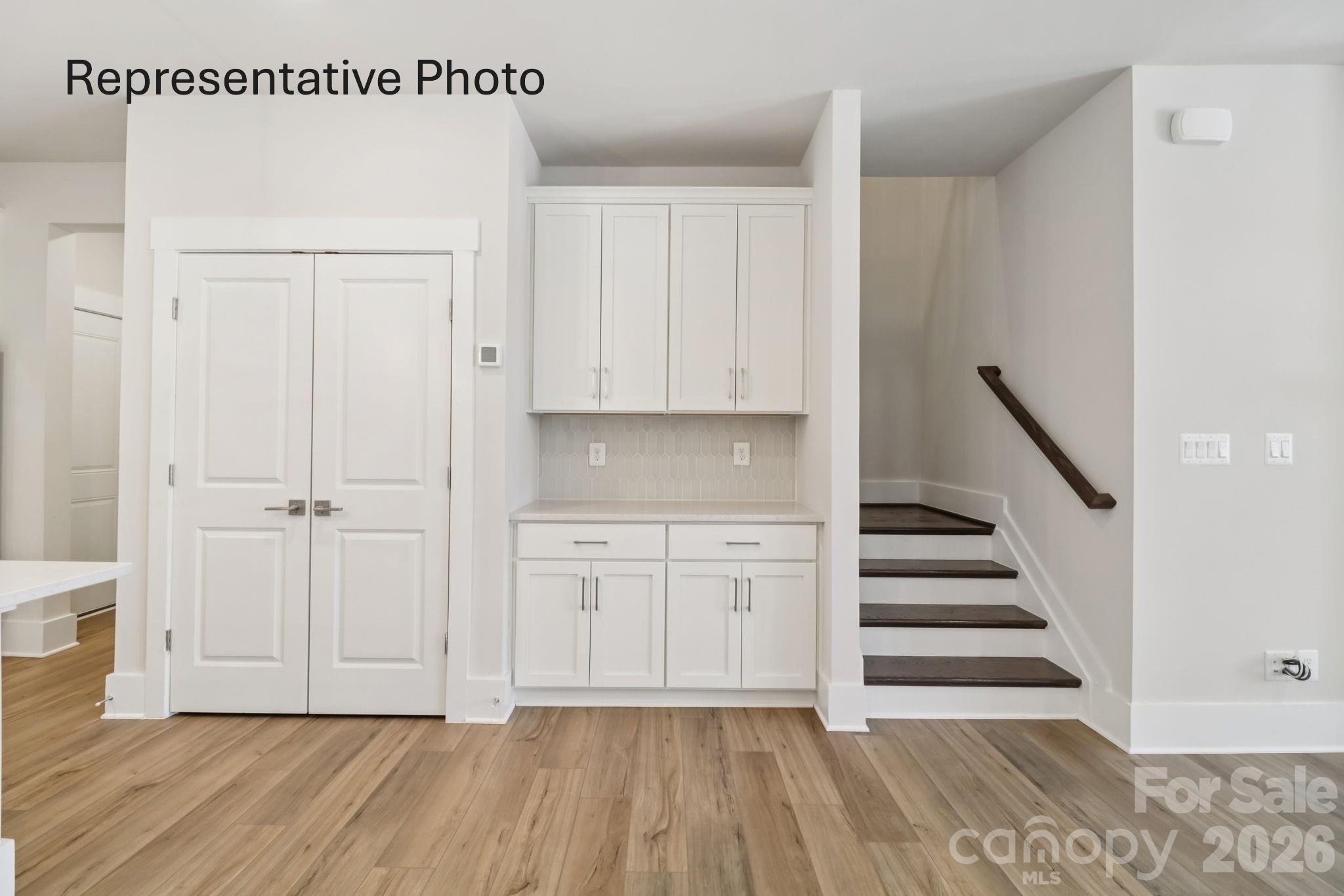 1433 Twin Leaf Road Property Photo 8