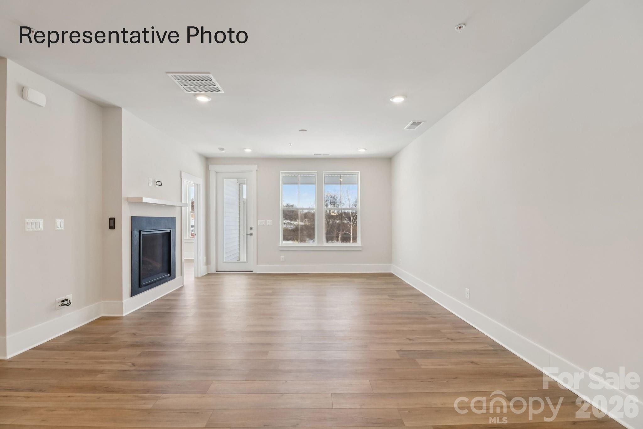 1433 Twin Leaf Road Property Photo 10
