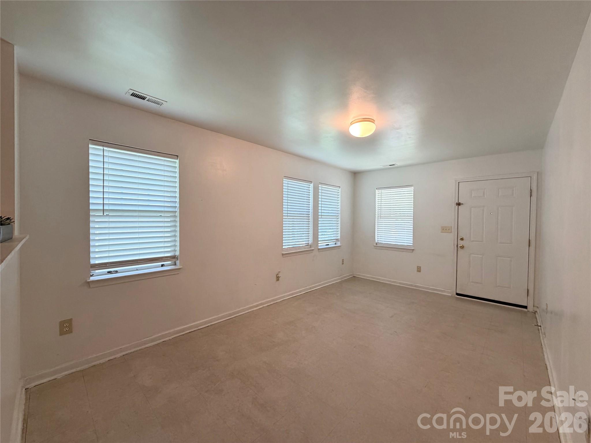 3125 Amay James Avenue Property Photo 6