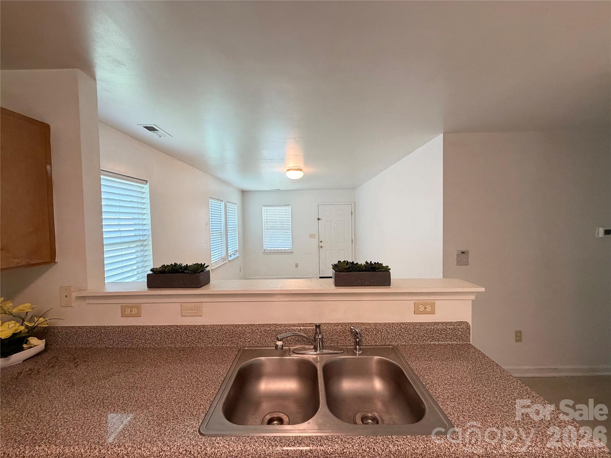 3125 Amay James Avenue Property Photo 10
