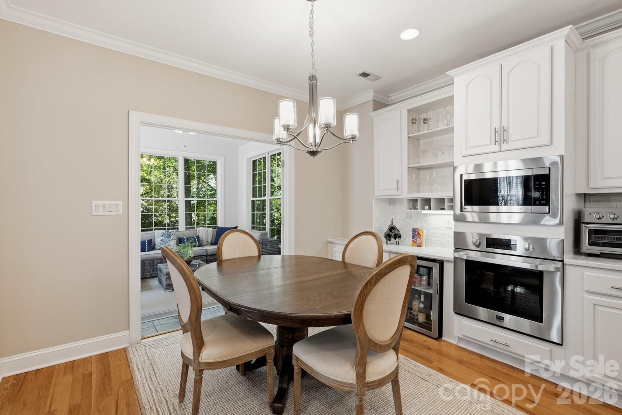 5210 Addington Court Property Photo 14