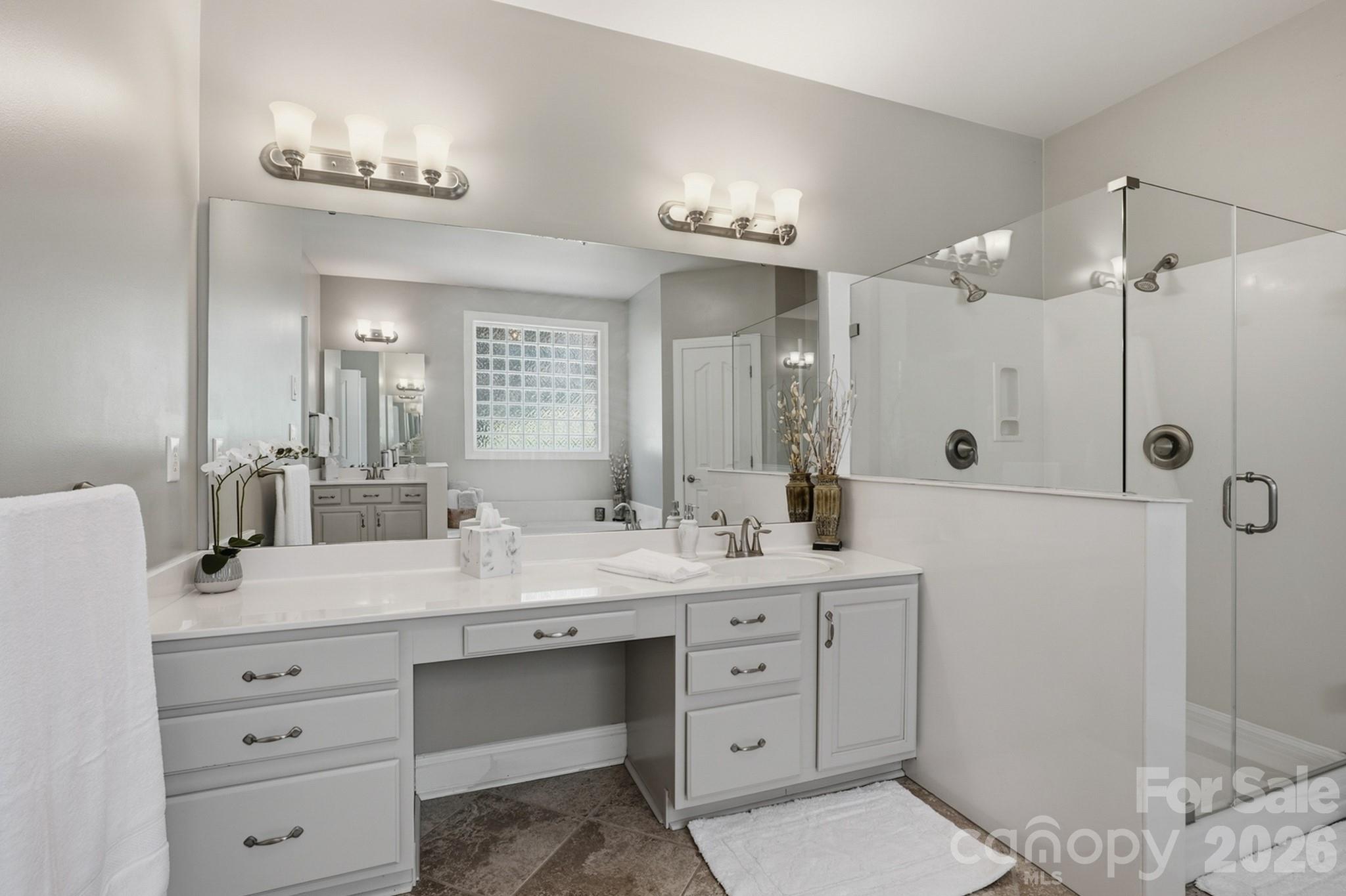 5210 Addington Court Property Photo 22