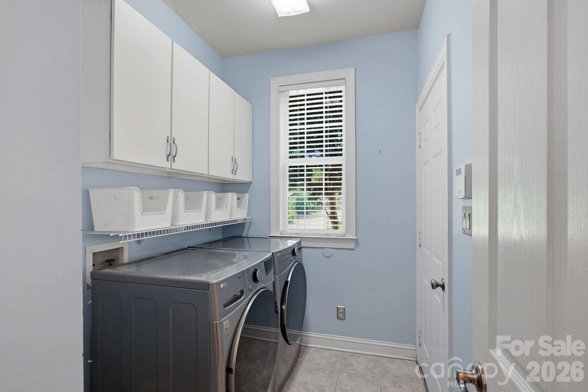 5210 Addington Court Property Photo 25