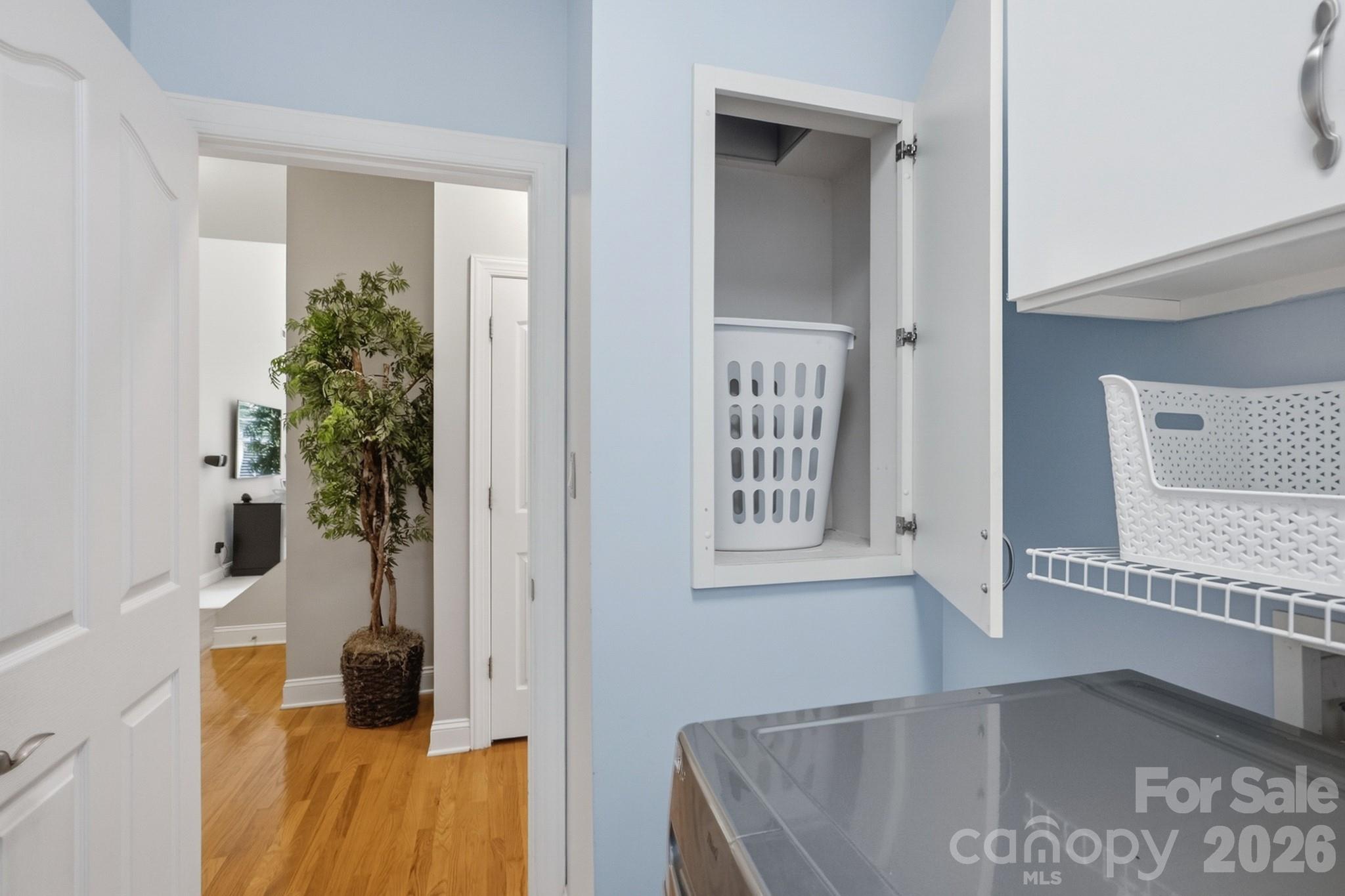 5210 Addington Court Property Photo 26