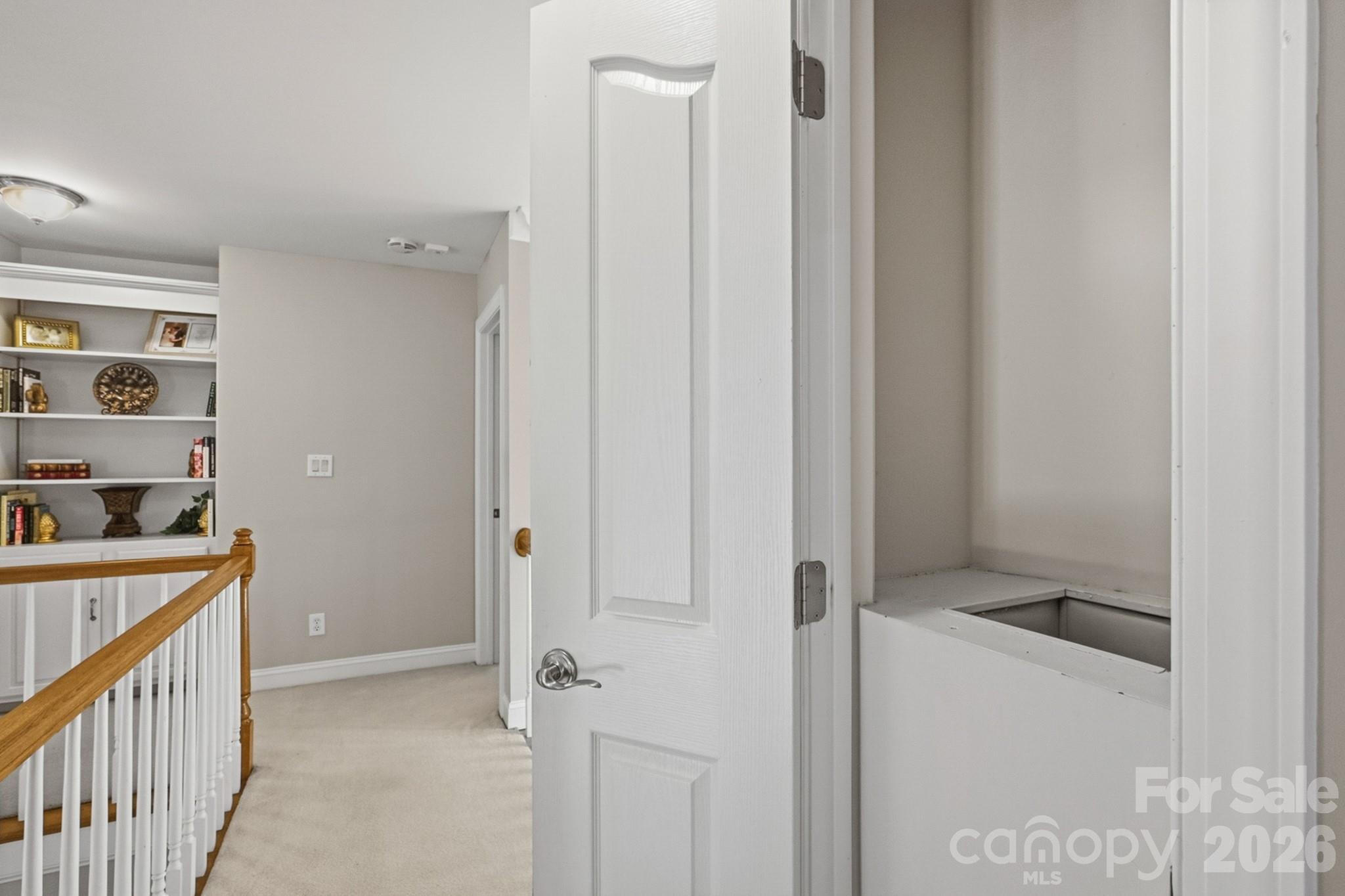 5210 Addington Court Property Photo 28