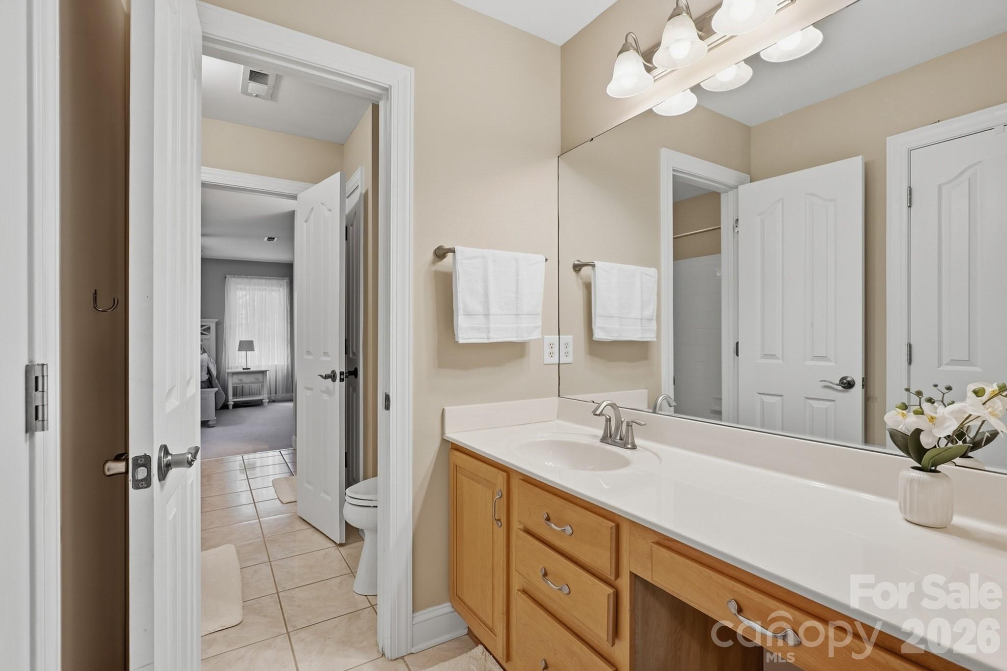5210 Addington Court Property Photo 31