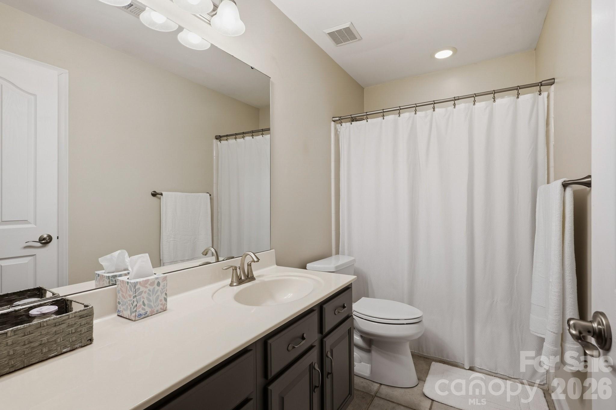 5210 Addington Court Property Photo 40