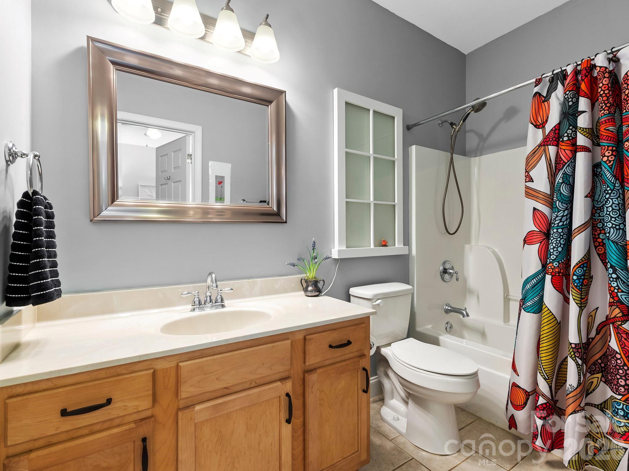 7 Winters Edge Lane 11 Property Photo 17