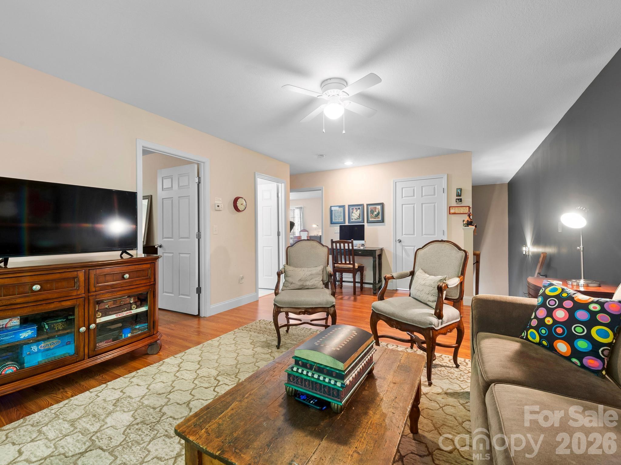 7 Winters Edge Lane 11 Property Photo 19