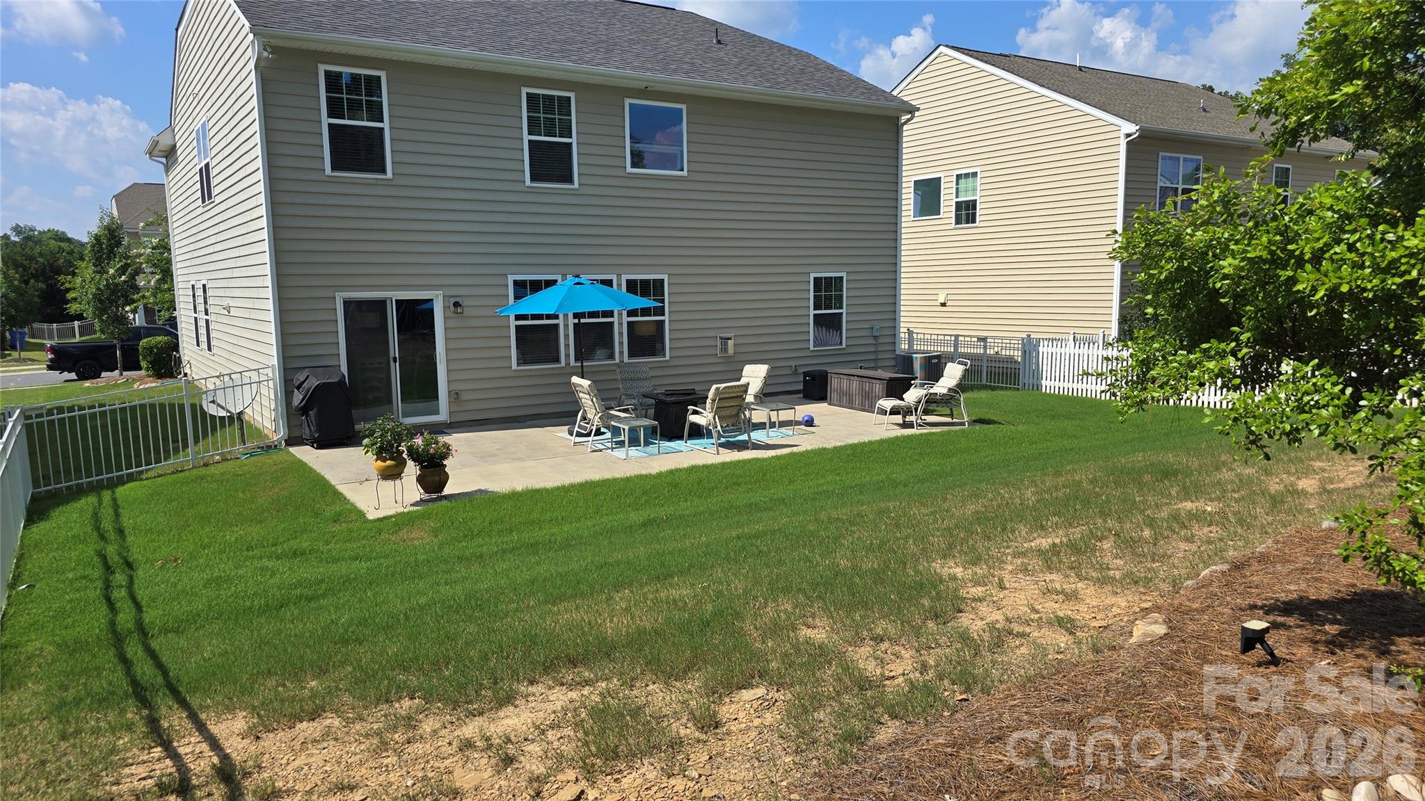 1005 Wainscott Drive Property Photo 16