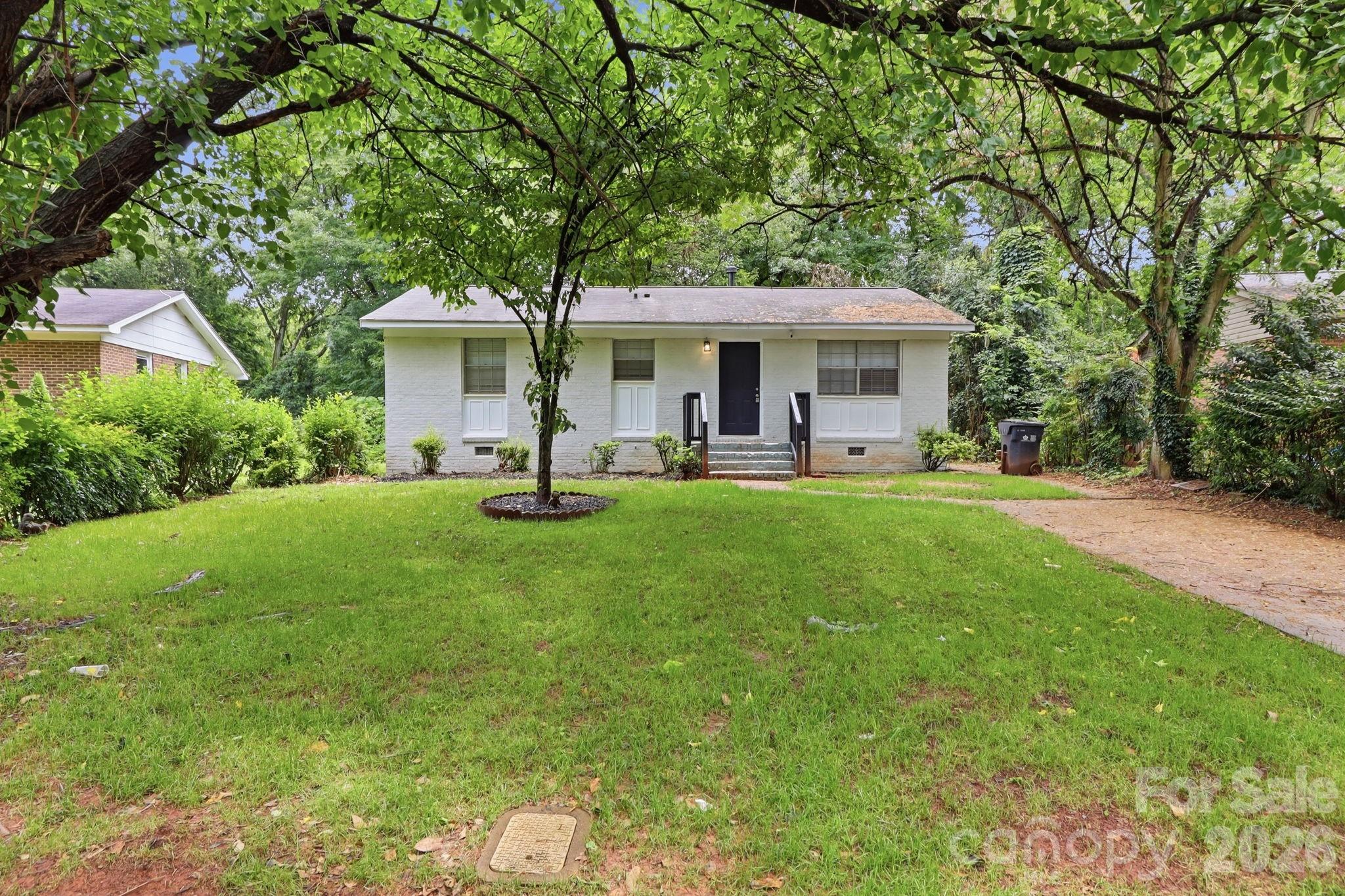 2121 Longleaf Drive Property Photo 16