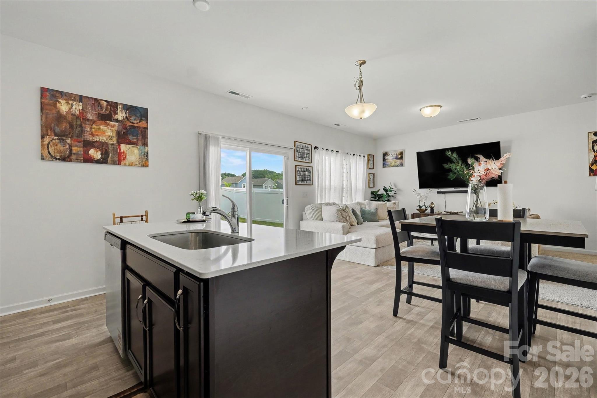 755 Gondola Court Property Photo 6