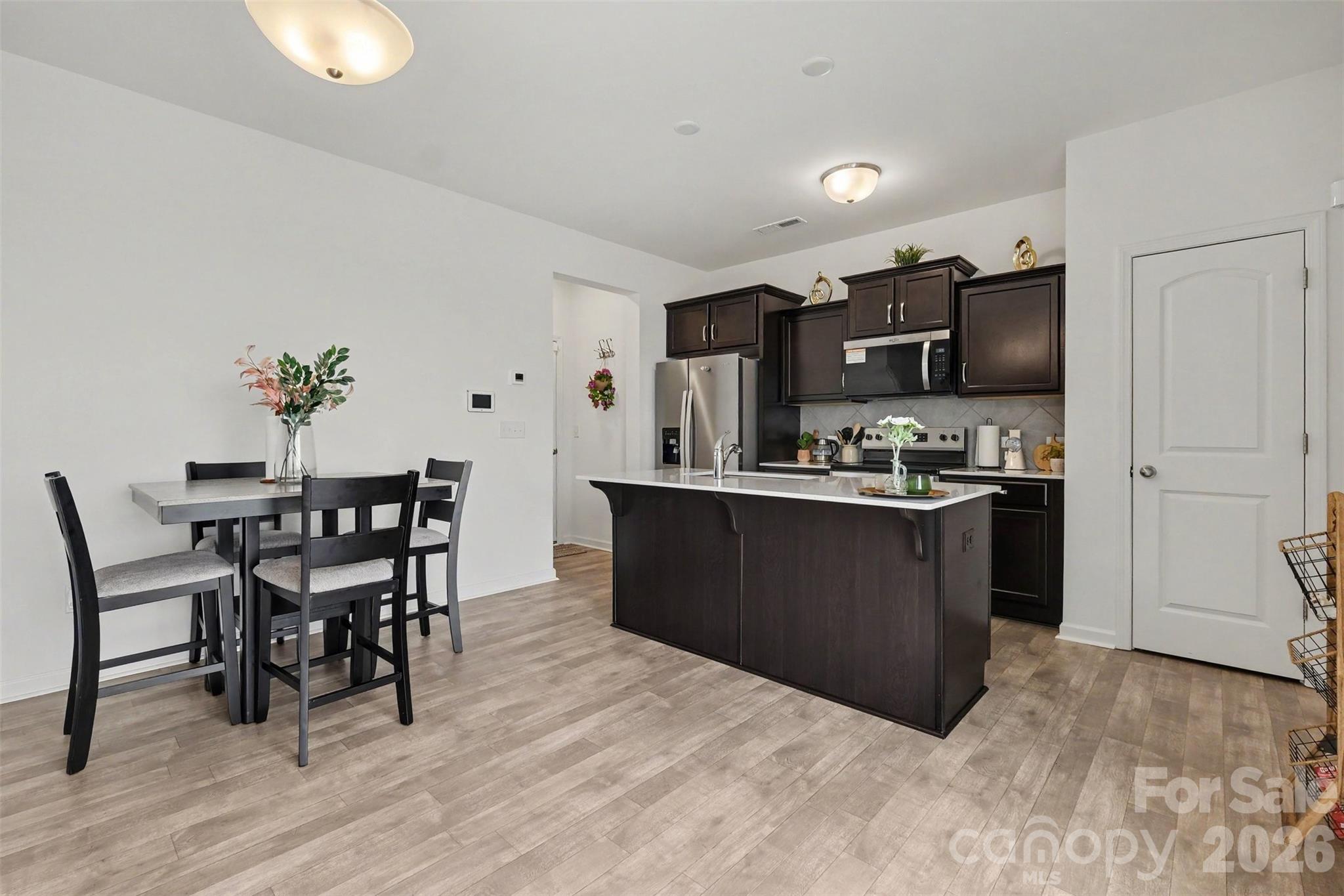 755 Gondola Court Property Photo 15