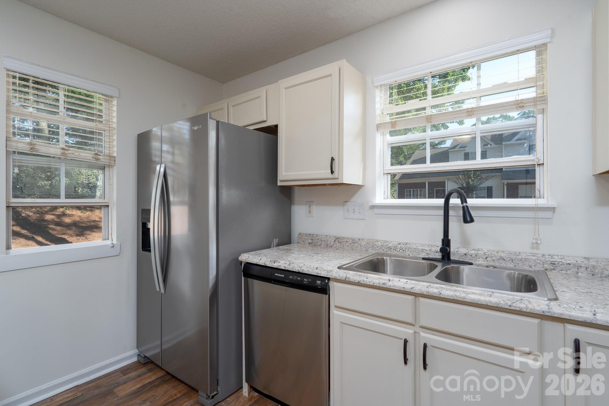 6491 Saint Bernard Way Property Photo 10