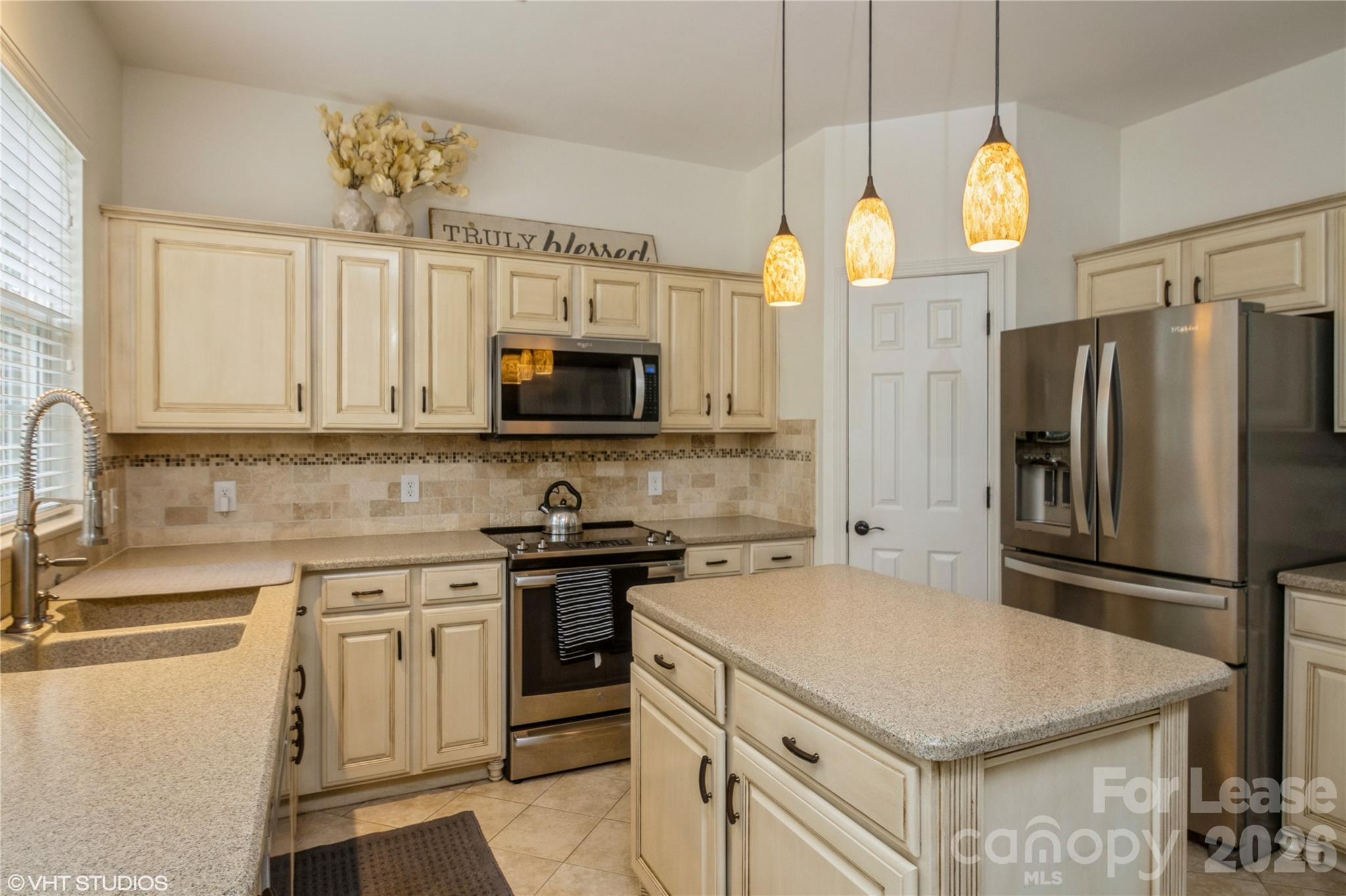 5743 Cambridge Bay Drive Property Photo 10