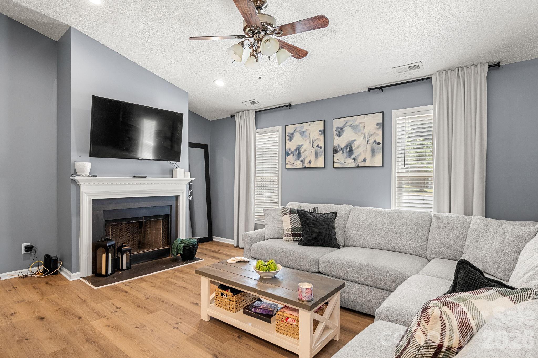 5917 Black Bear Court Property Photo 4