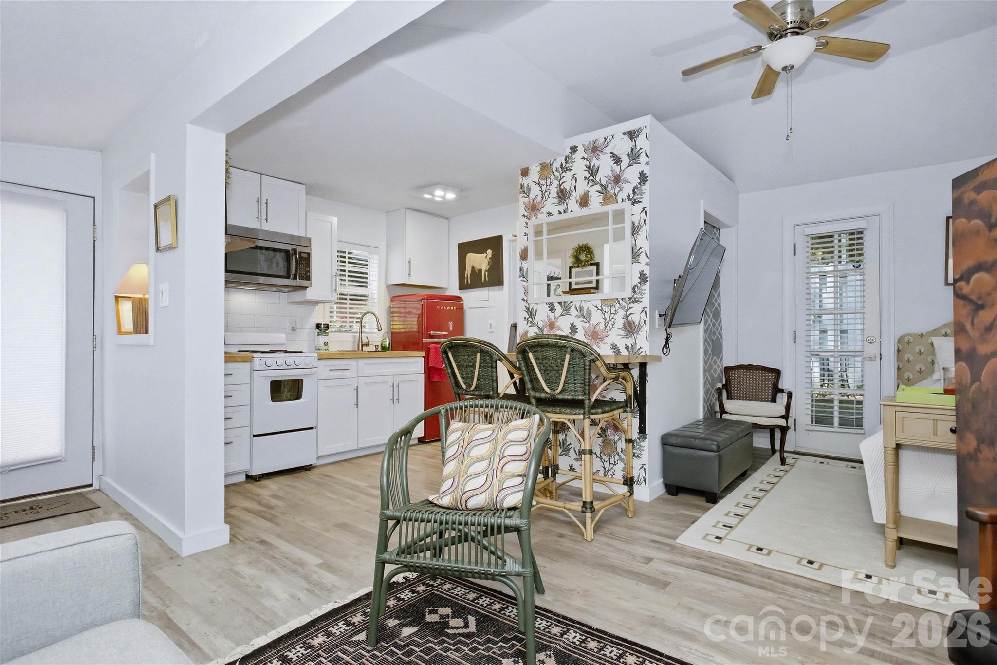 24 Rhododendron Drive Property Photo 9
