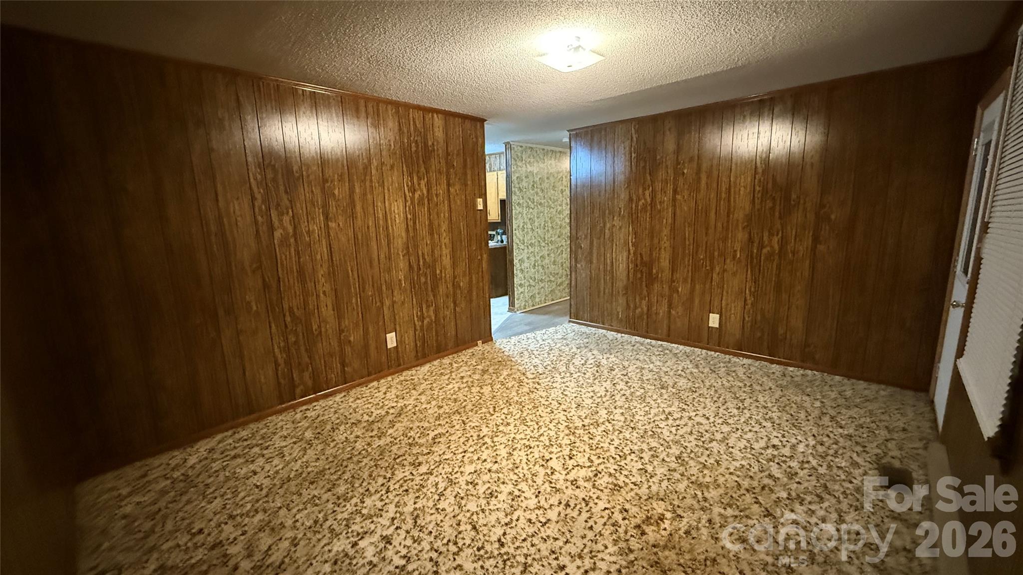 4072 Beach Road Property Photo 4