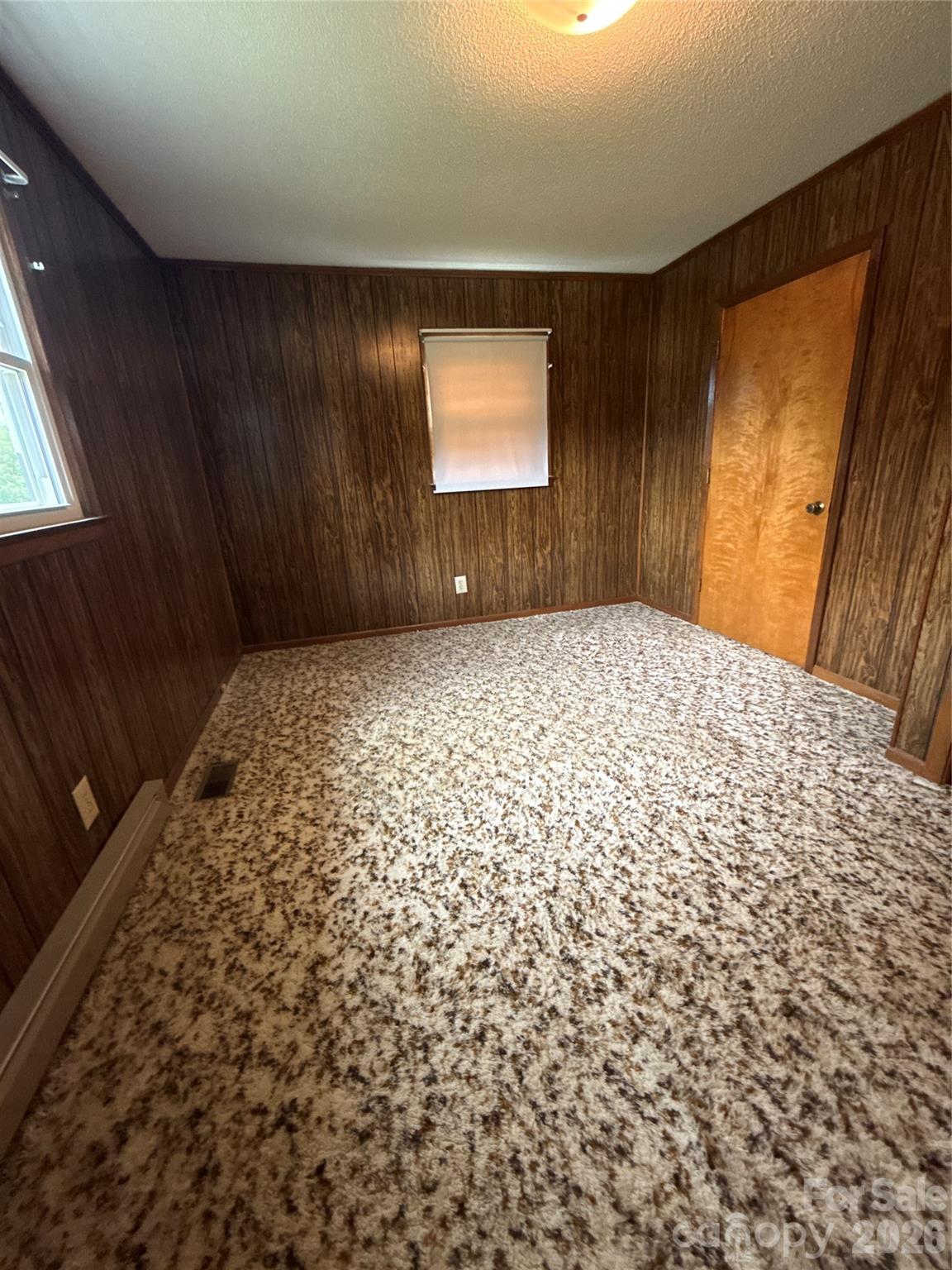 4072 Beach Road Property Photo 8