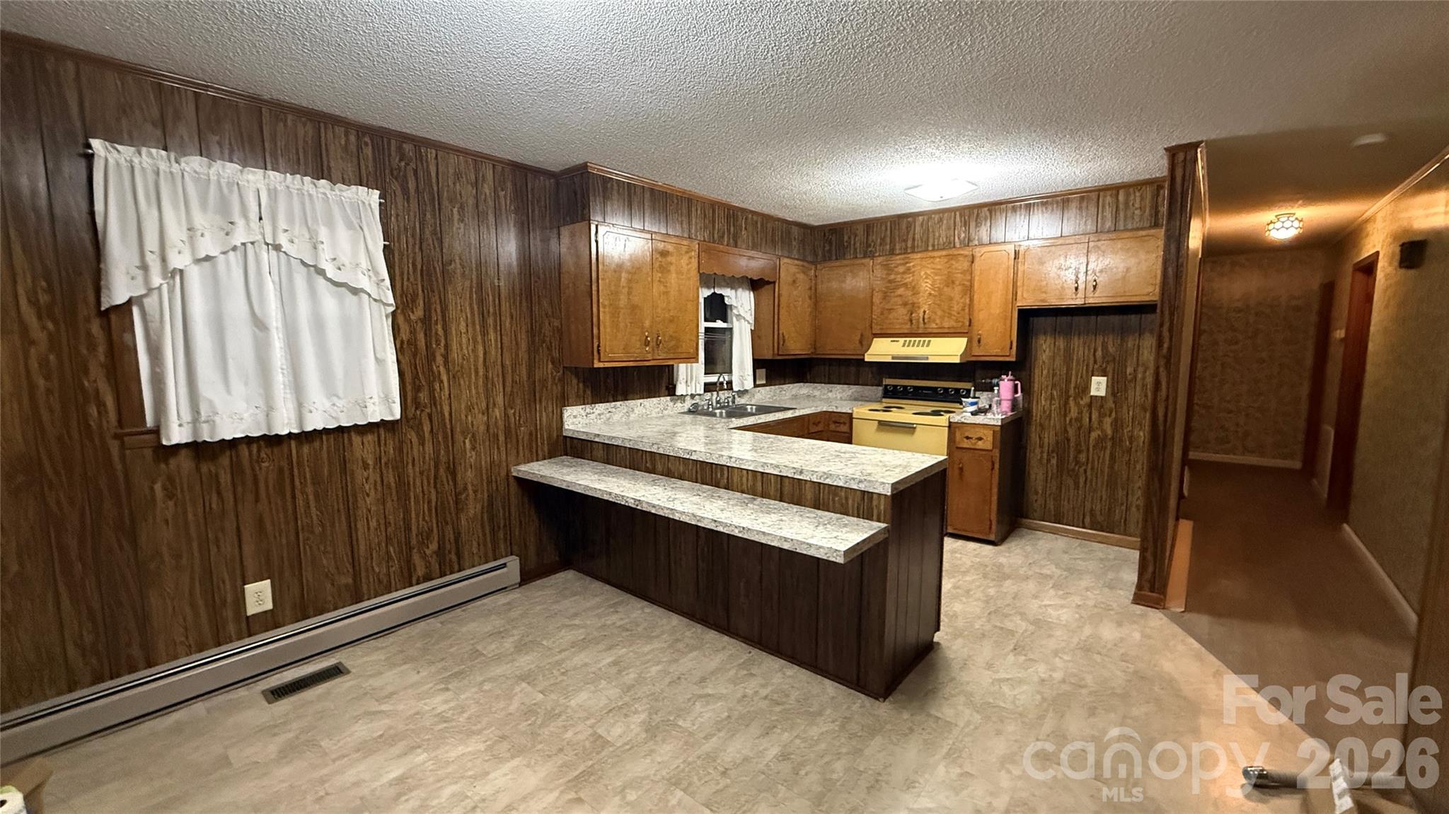 4072 Beach Road Property Photo 12