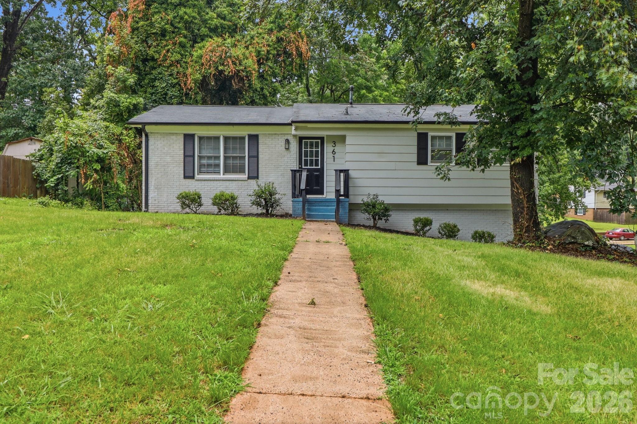 361 Sleepy Hollow Road Property Photo 1