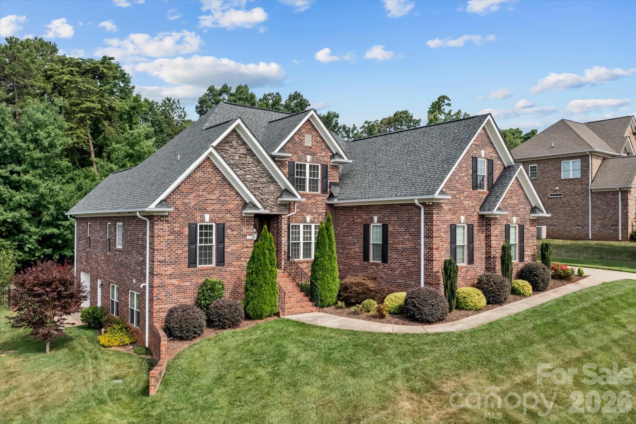 115 Orchard Farm Lane Property Photo 3