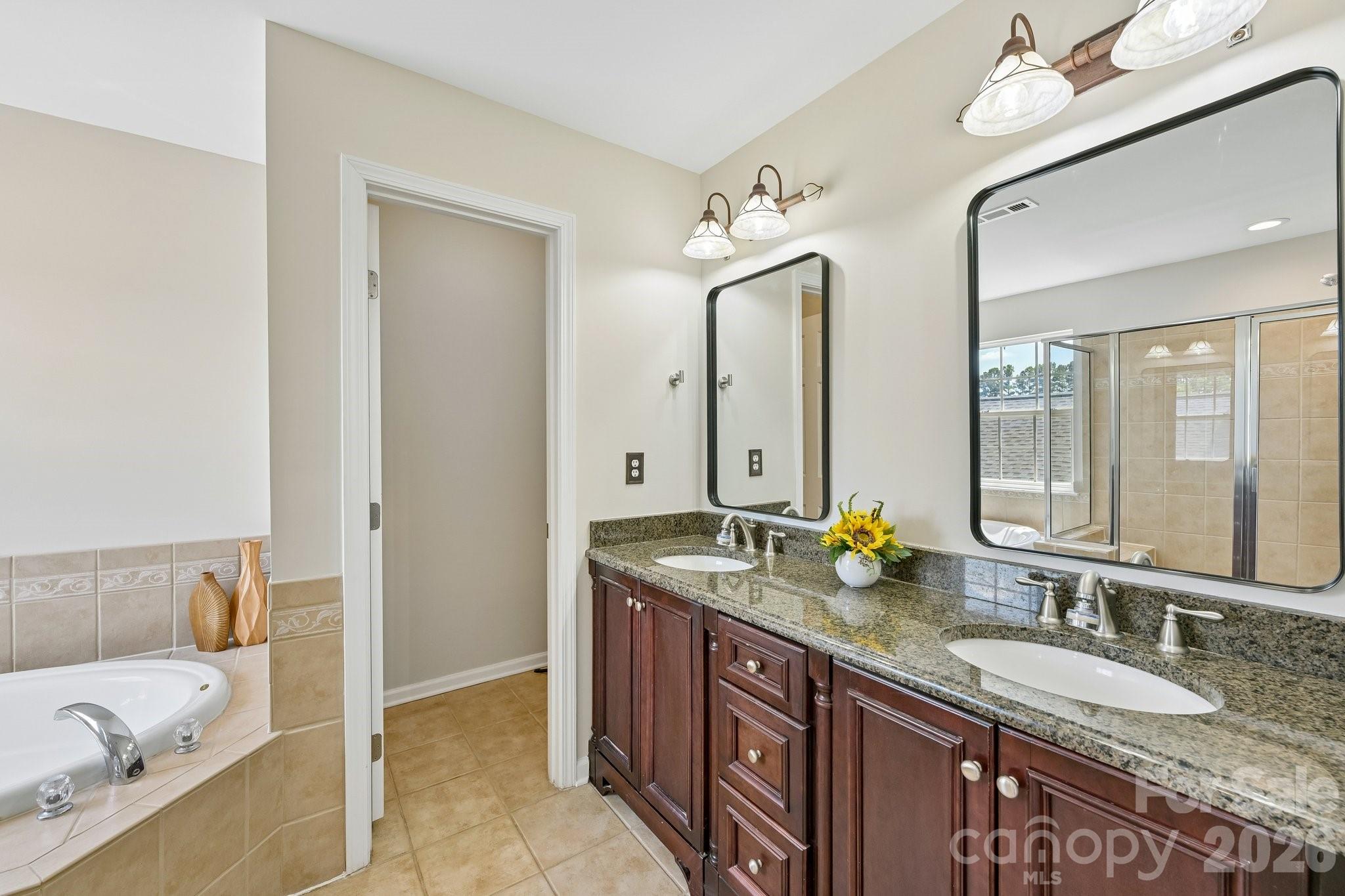 20524 Harbor View Drive Property Photo 14