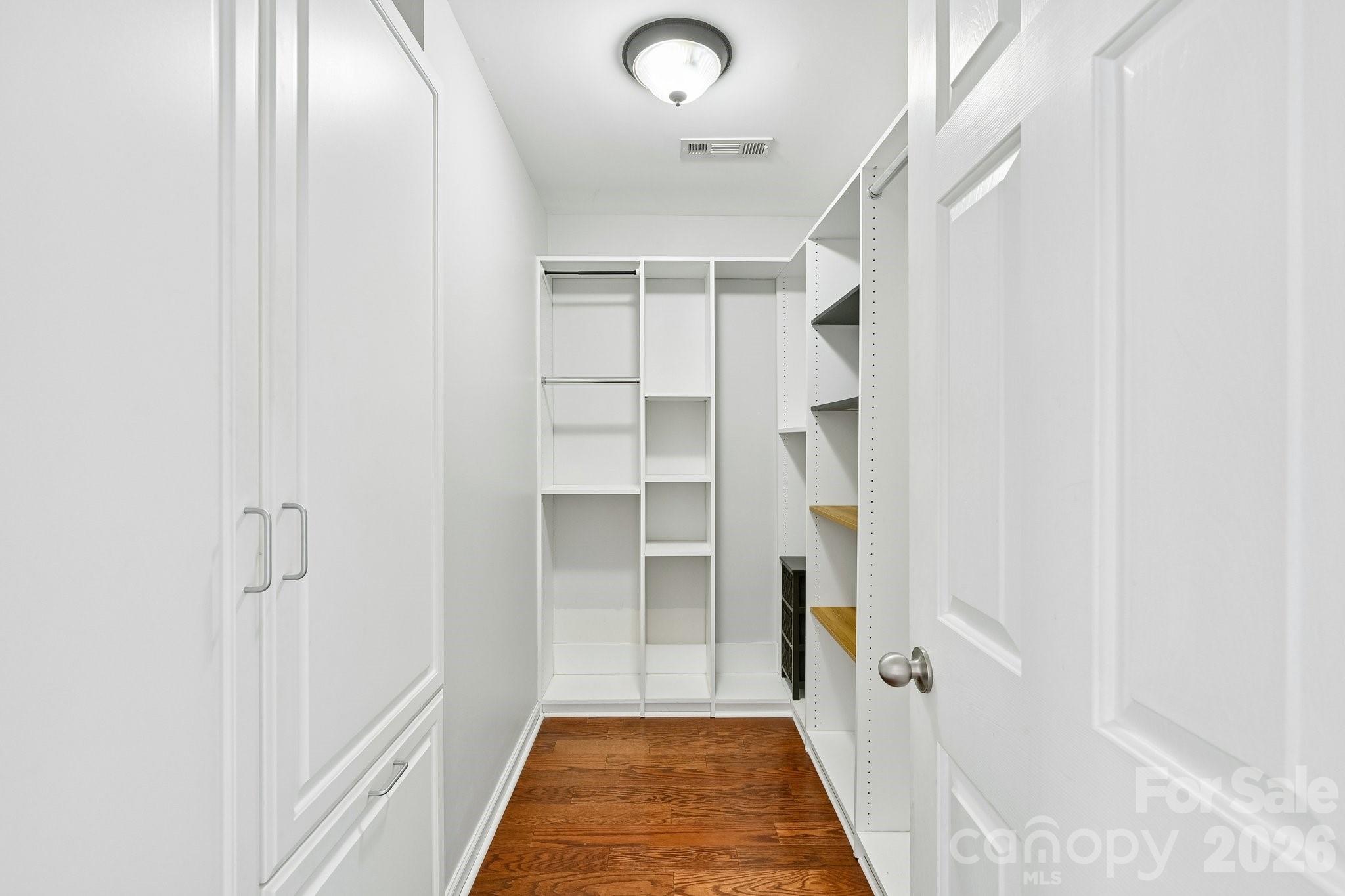 20524 Harbor View Drive Property Photo 16