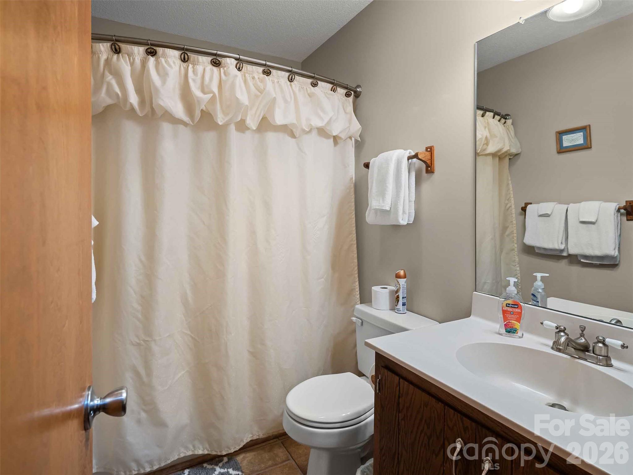 25 Anne Street Property Photo 23