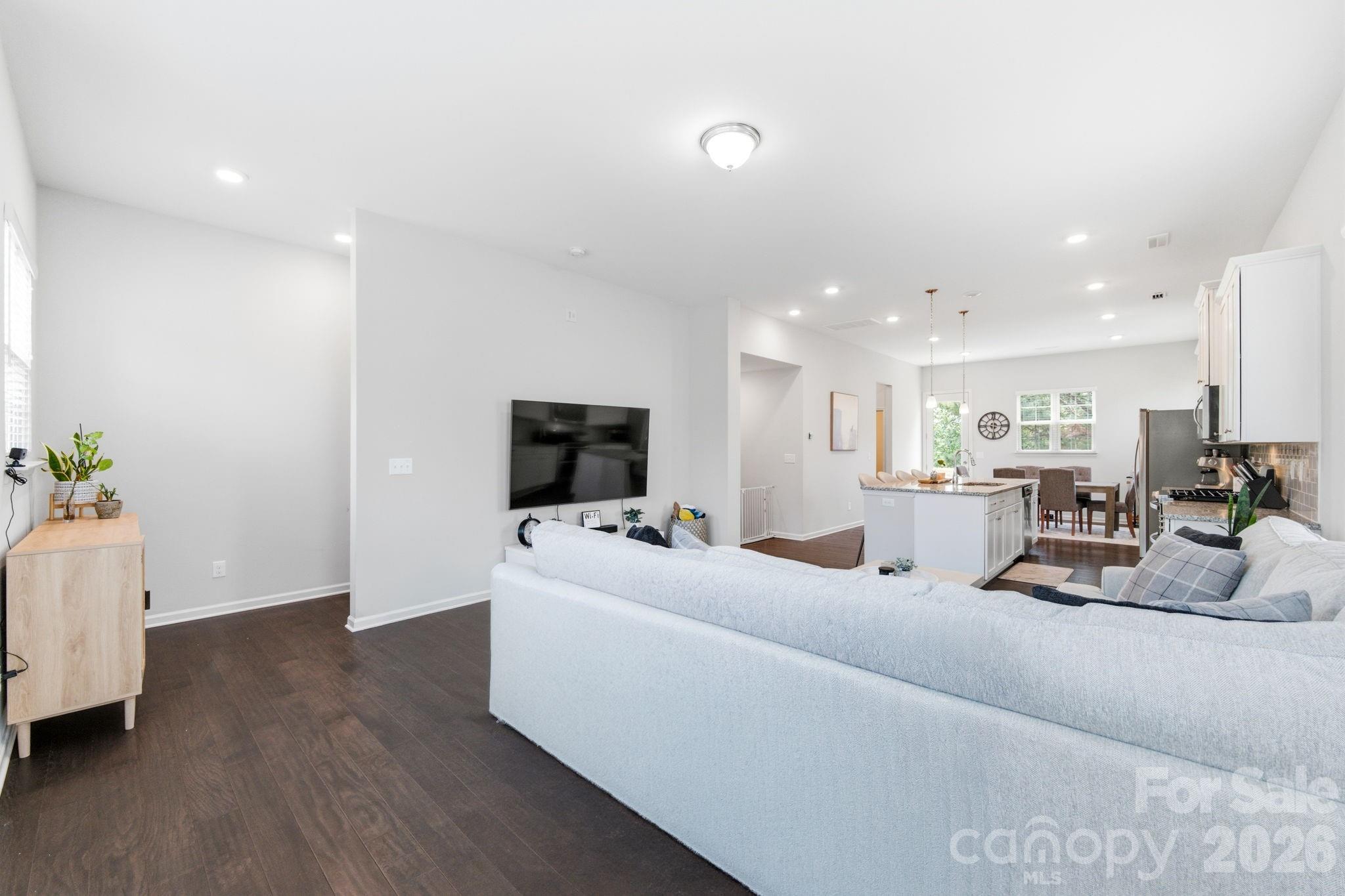 9348 Ainslie Downs Street Property Photo 29