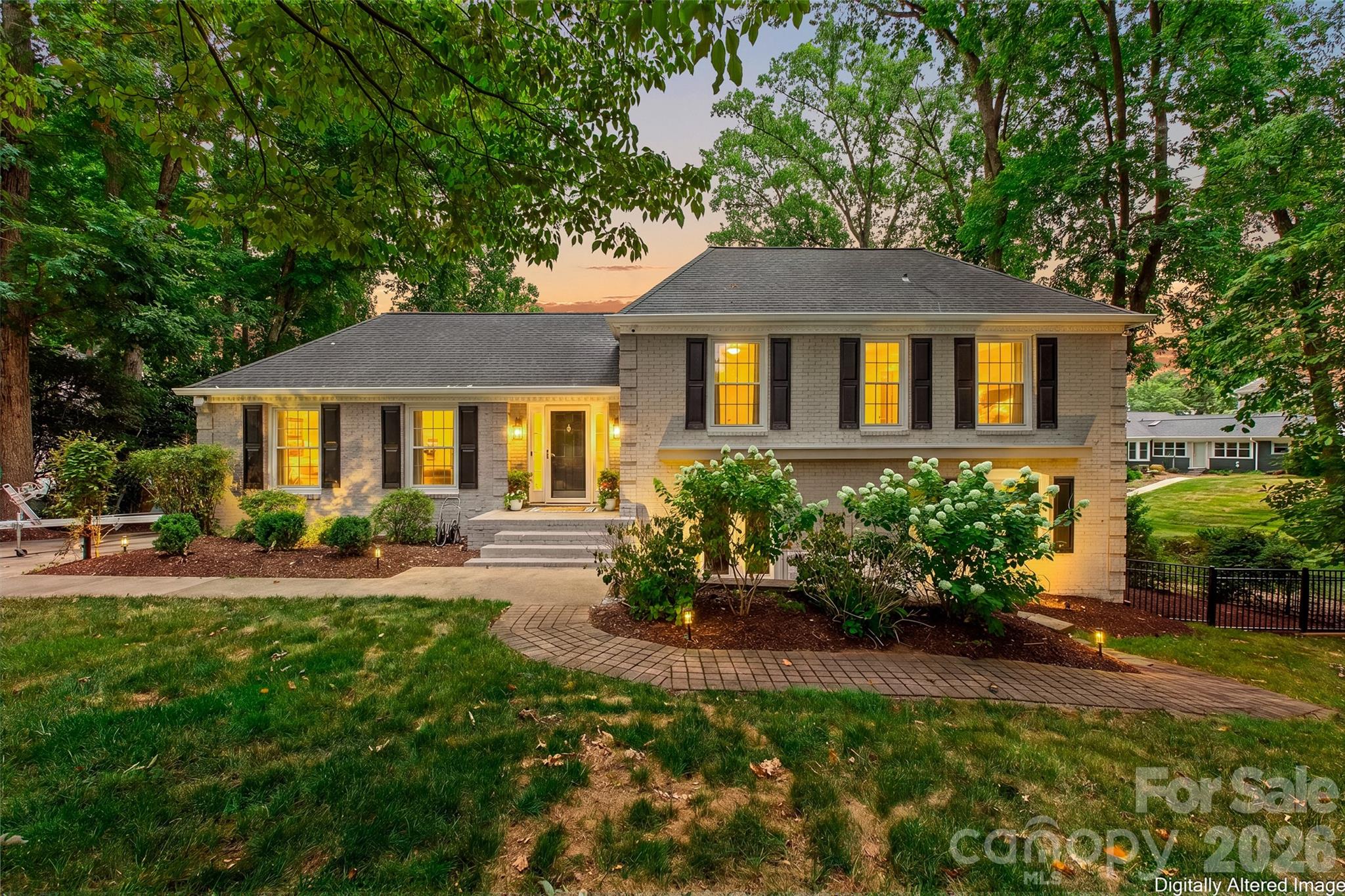 175 Woodstream Circle Property Photo 1
