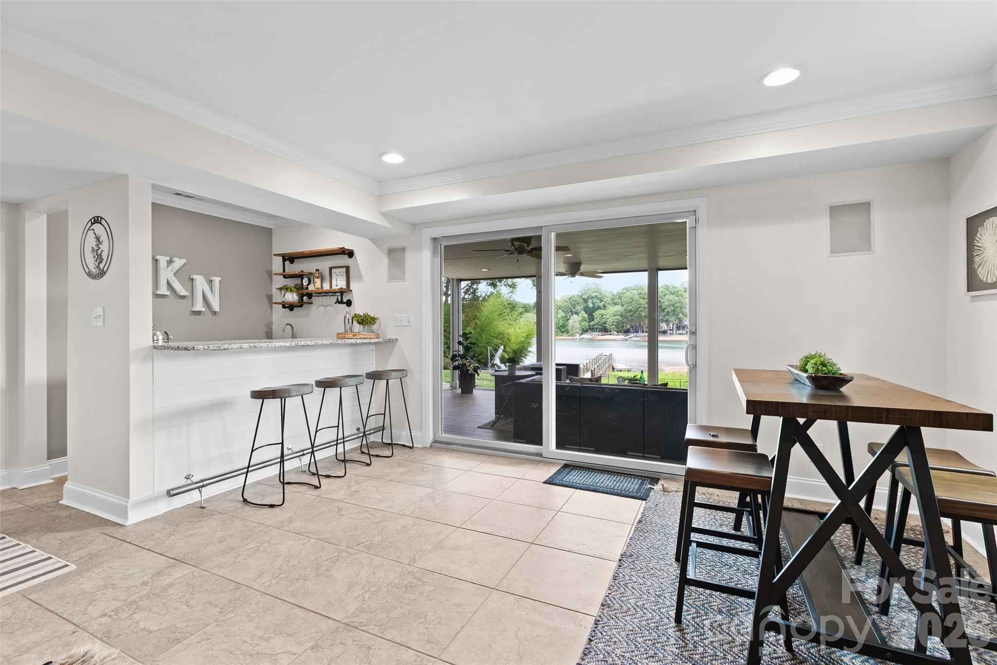 175 Woodstream Circle Property Photo 12