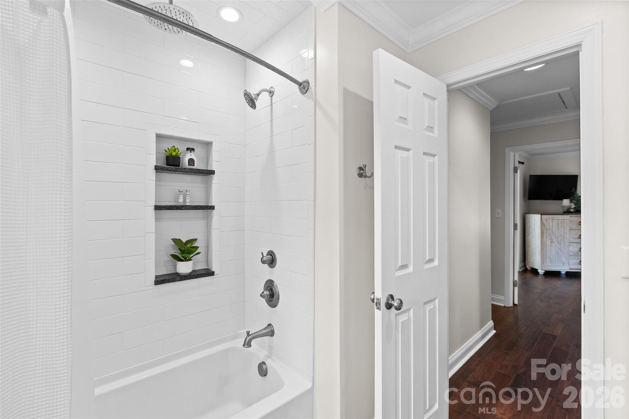 175 Woodstream Circle Property Photo 28
