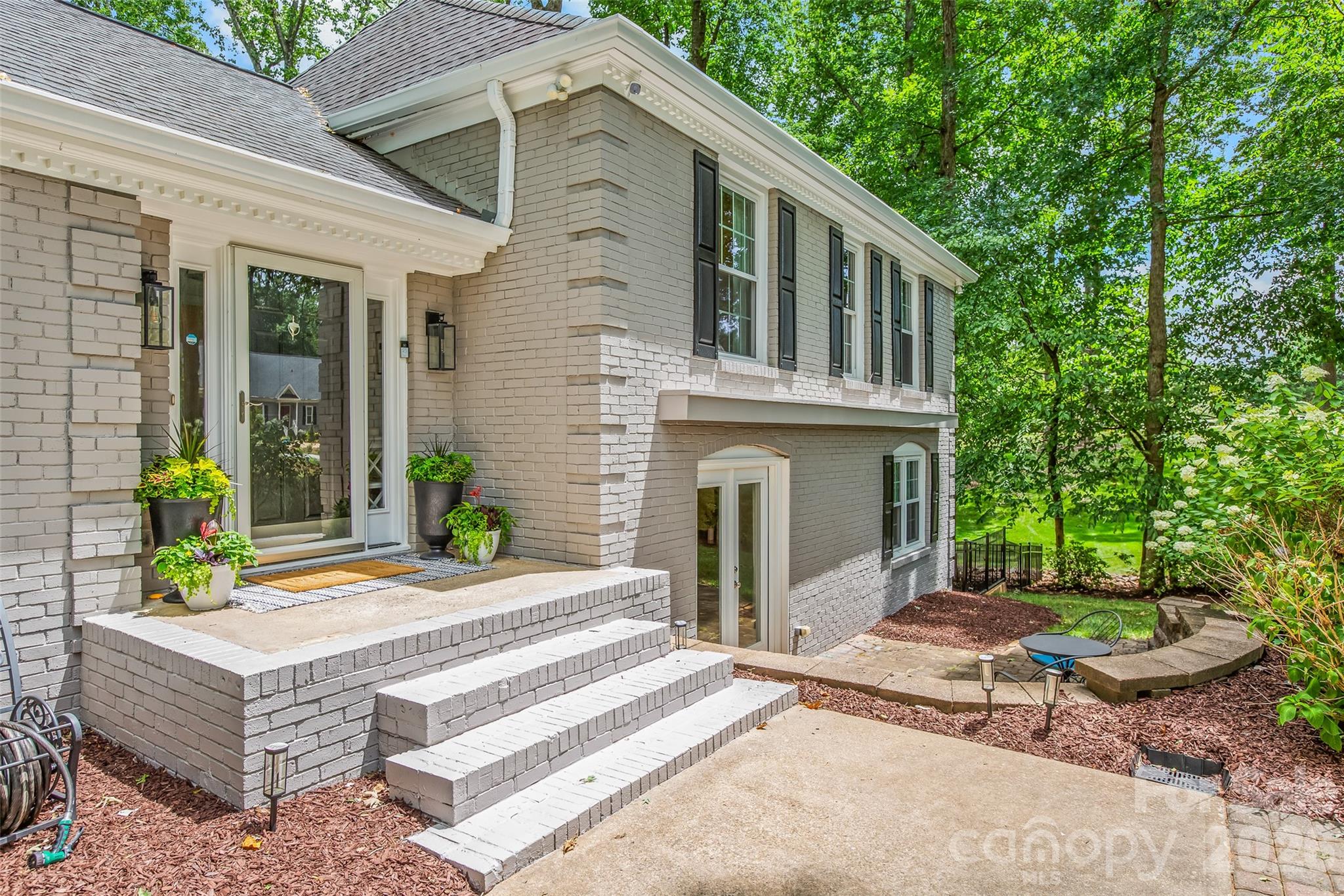 175 Woodstream Circle Property Photo 31