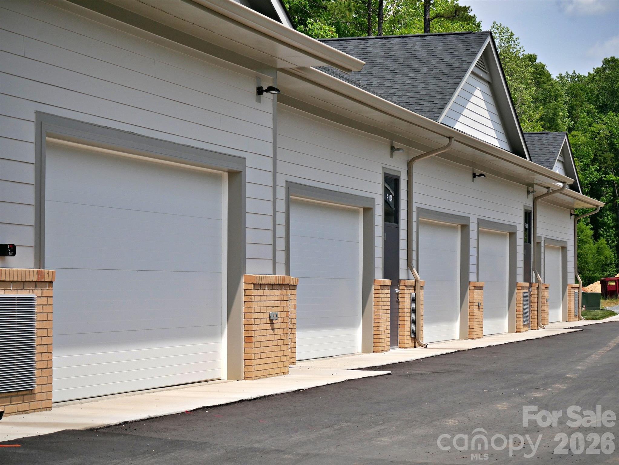 8461 Possum Hollow Road M104 Property Photo 3