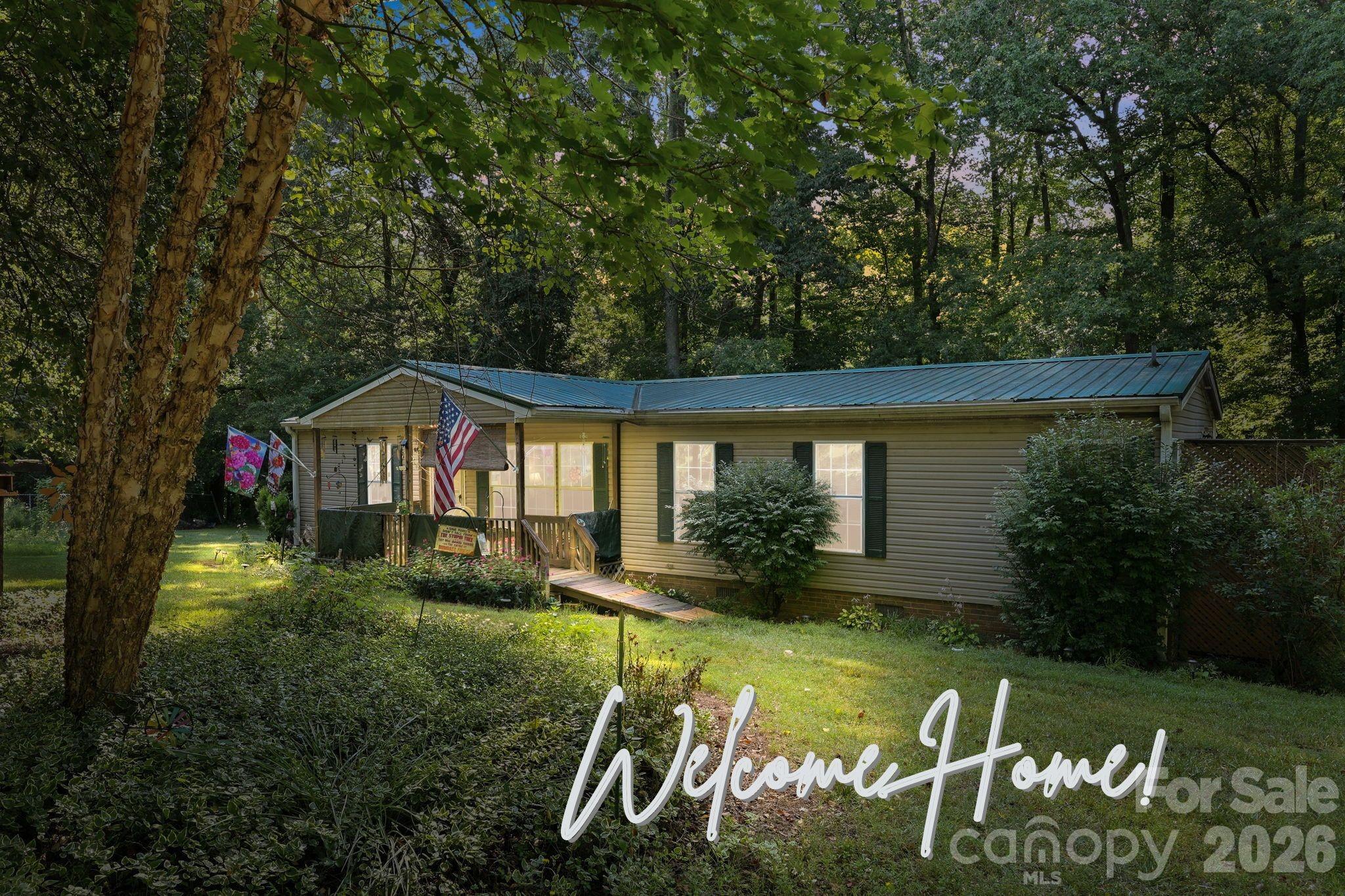 112 Goneaway Lane Property Photo 1