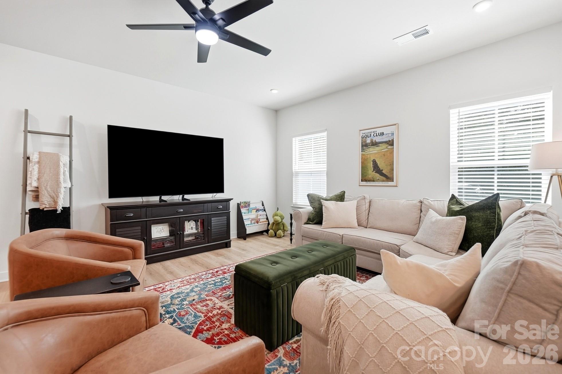 6315 Ashton Park Drive Property Photo 8