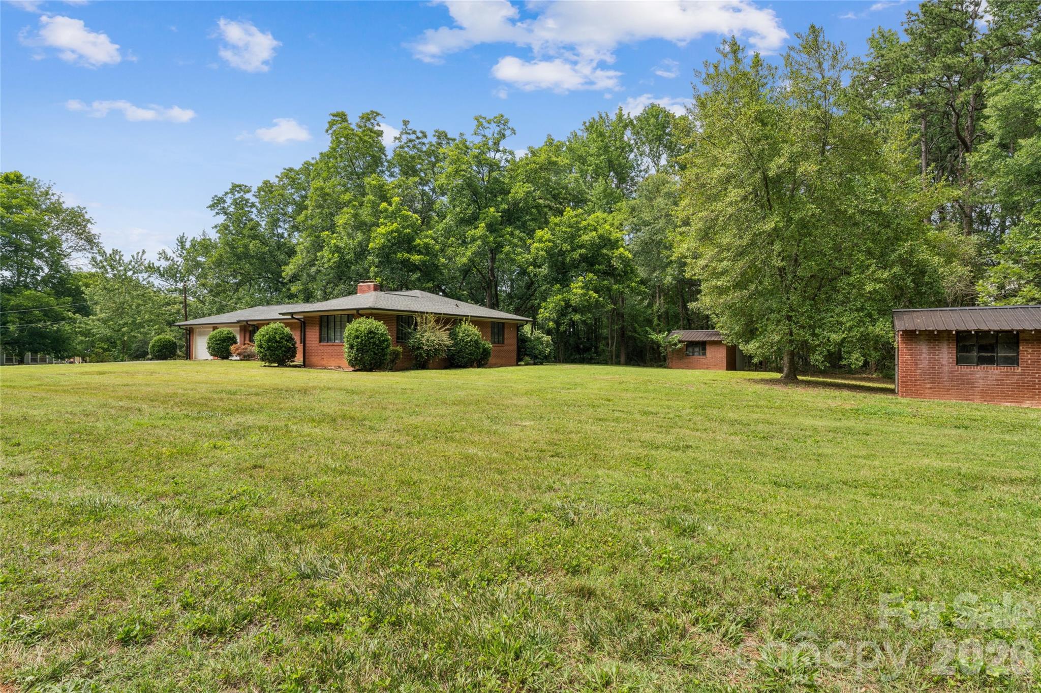 116 Maye Street Property Photo 2