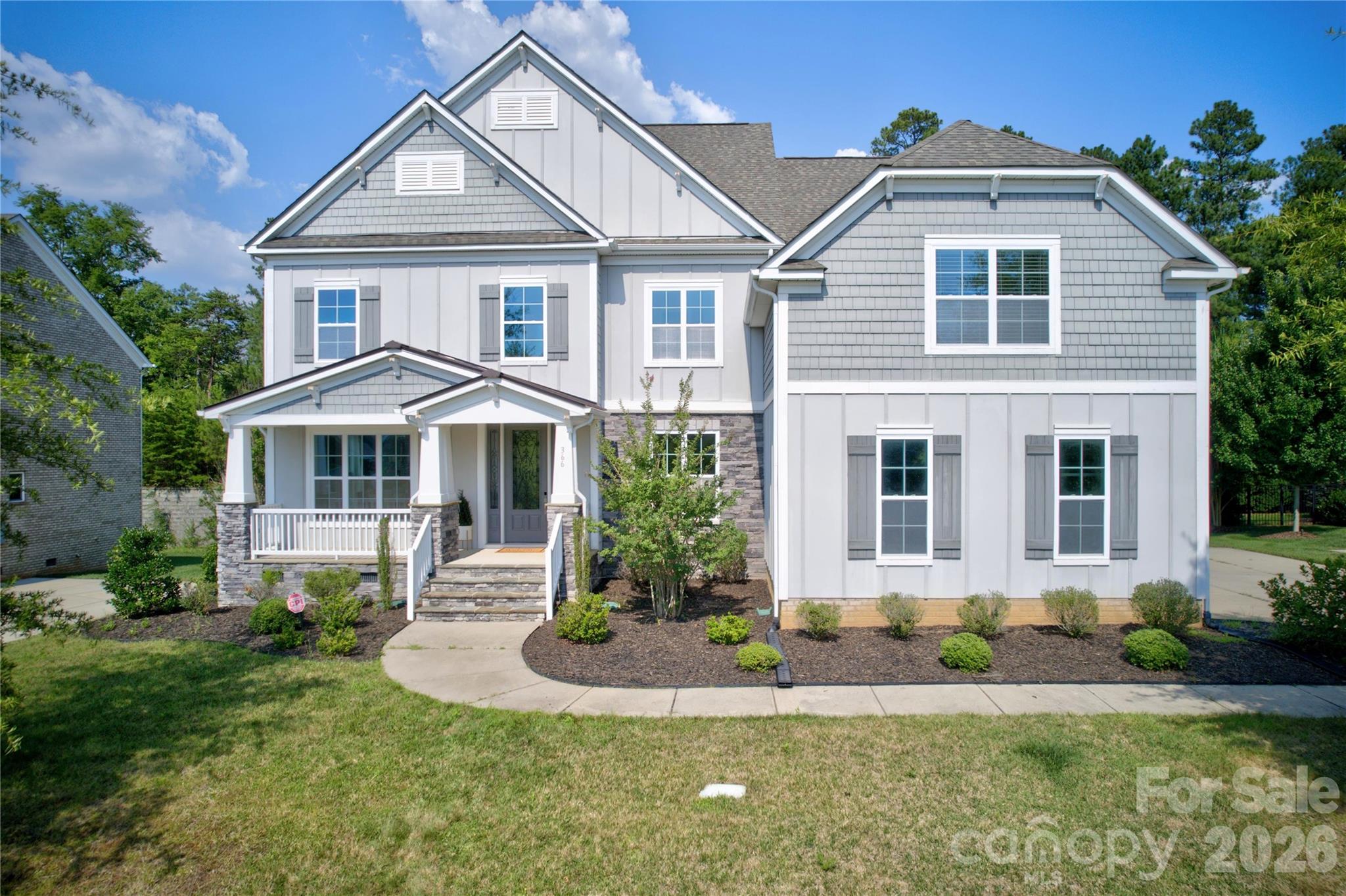 366 Hampton Trail Drive Property Photo 1